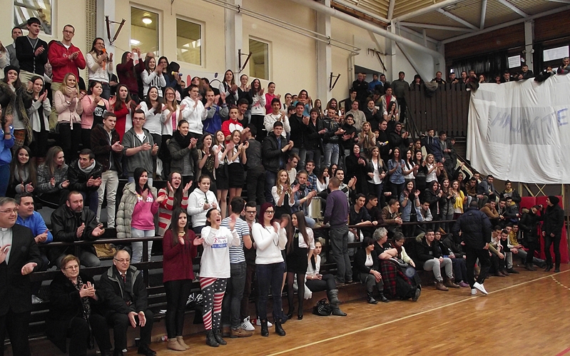 (►) Rajt a Rákóczi Kupán