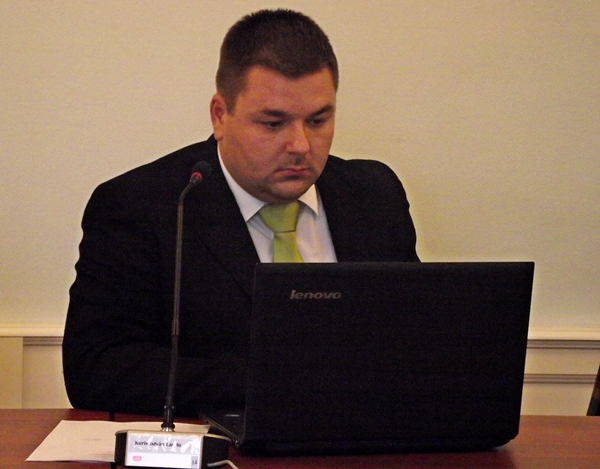 Munkába állt az új képviselő