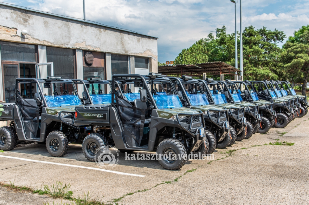 Új eszközöket kaptak az önkéntes mentőszervezetek