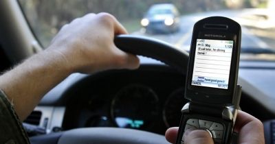 Ha hozzáérsz, büntetnek