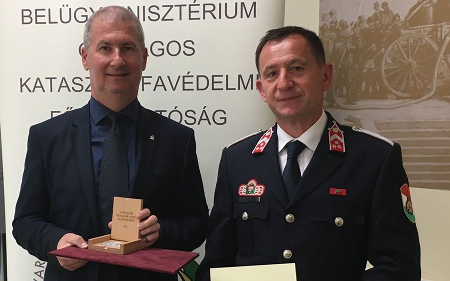 Katasztrófavédelmi elismerések, kollégánkat is kitüntették