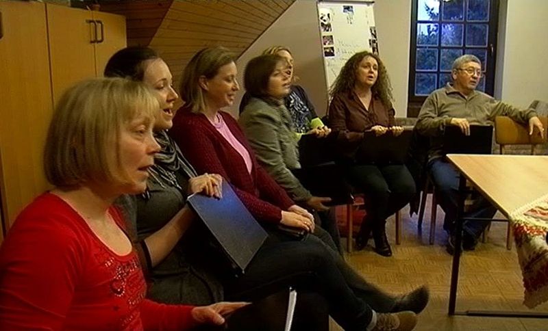 (►) Így készülnek az Omegára