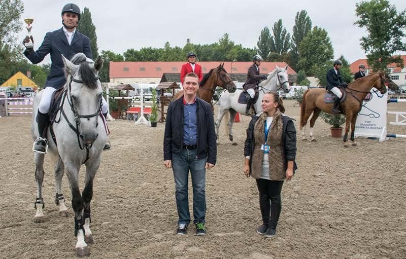 Mentett és jól vizsgázott a melegítő pálya