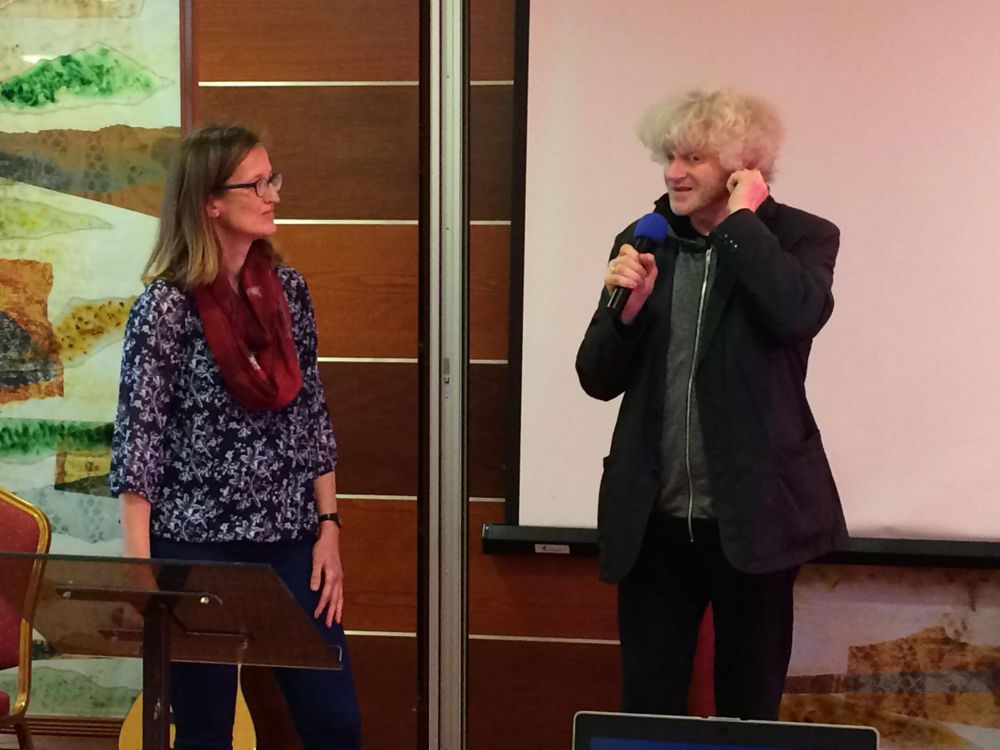 (►) Müller Péter Sziámi a Lelki Karbantartó Napokon