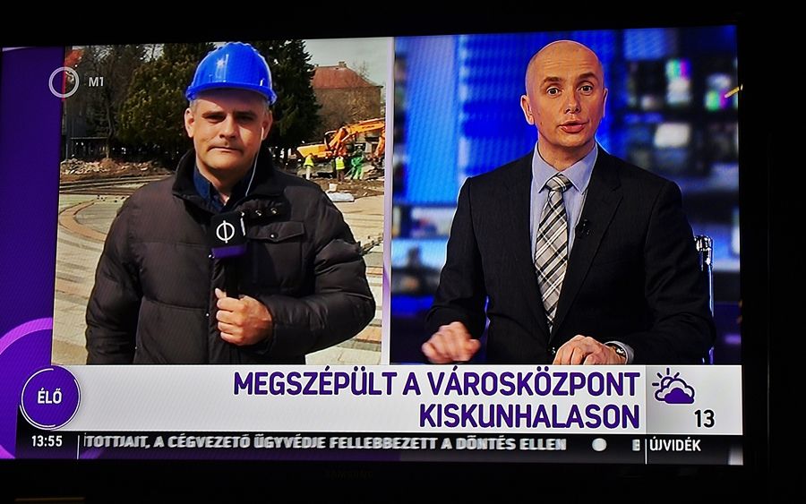 (►) Élő M1 bejelentkezés Halas főteréről