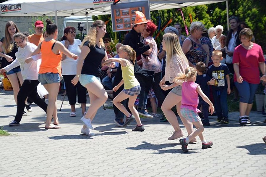 Vidám pünkösdhétfői majális