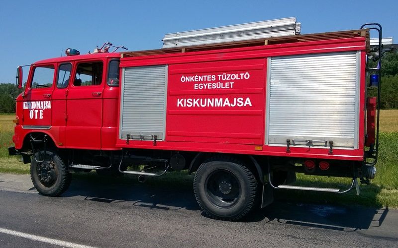 Autótűz Kiskunmajsán