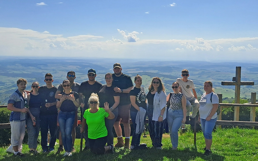 Erdélyben tanult a Kiskun Táncegyüttes