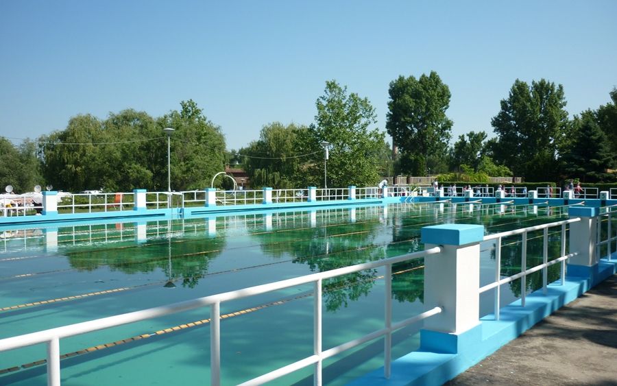 (►) Strand – indul a nyári szezon