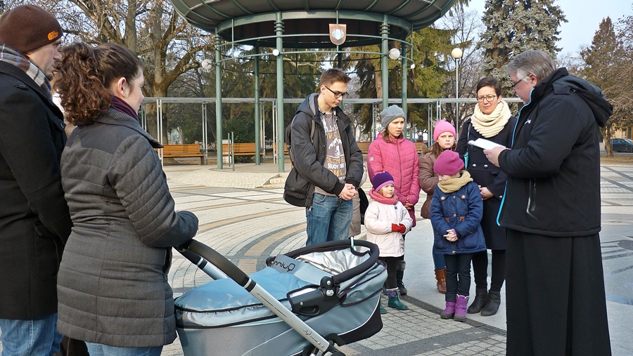 Családok menete a Házasság hetén