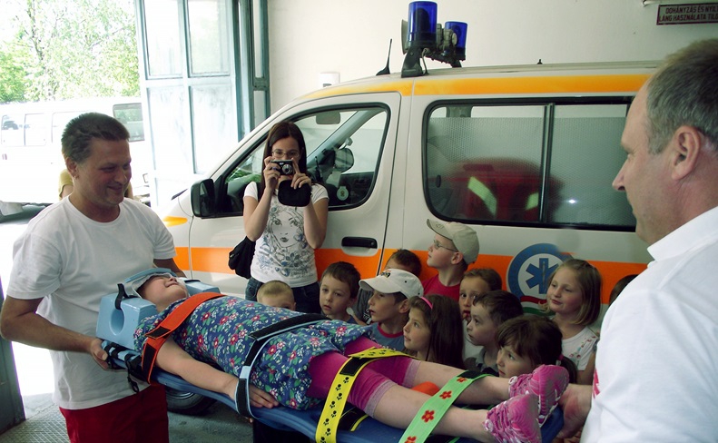 Nyílt nap lesz a halasi mentőknél