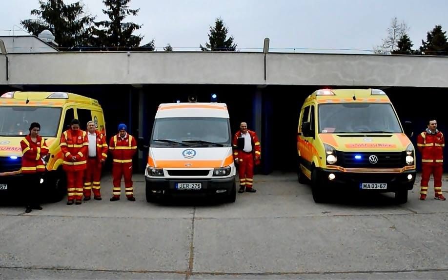 (►) Elhunyt bajtársukra emlékeztek