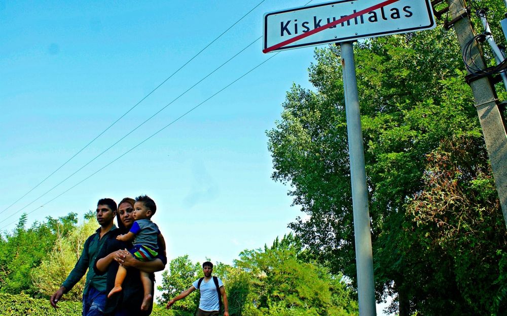 A kerítés épül, szűkülnek a lehetőségek