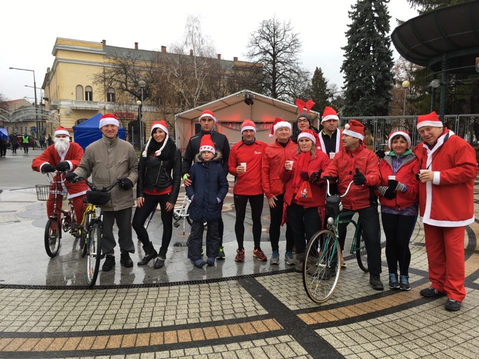 Sport és jótékonyság Halas főterén