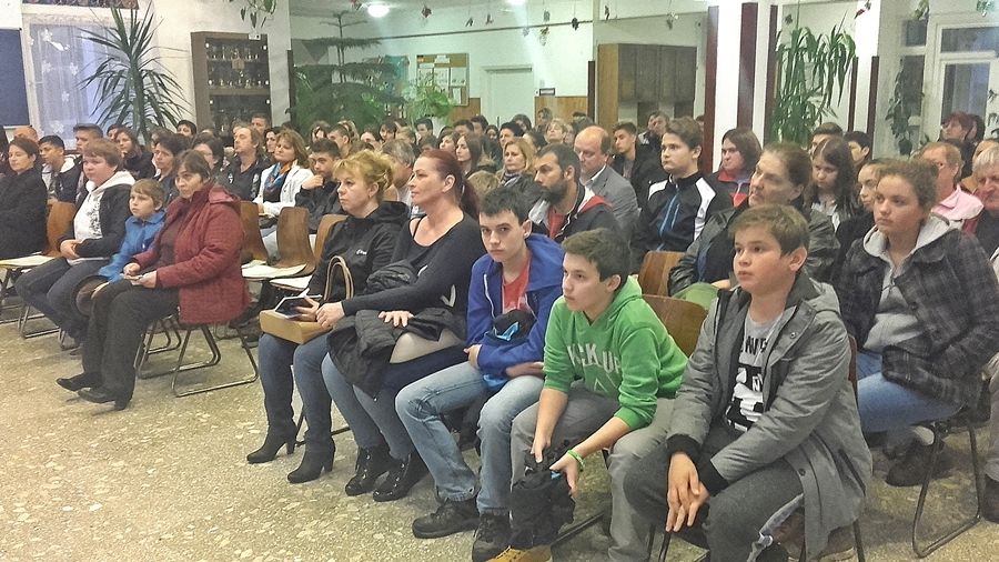 (►) 55 diák ingyen szerezhet jogsit