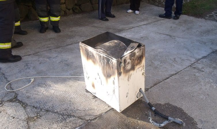 Kigyulladt egy mosógép