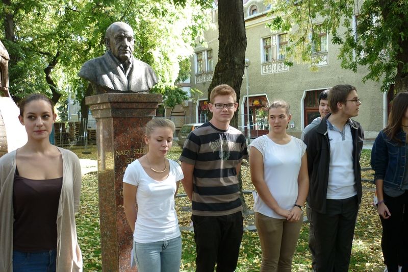 56’- ról diákoknak