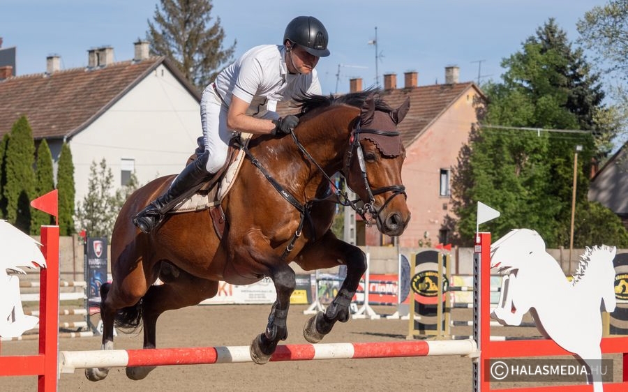 Díjugrató versenyek szombaton és vasárnap a lovasparkban