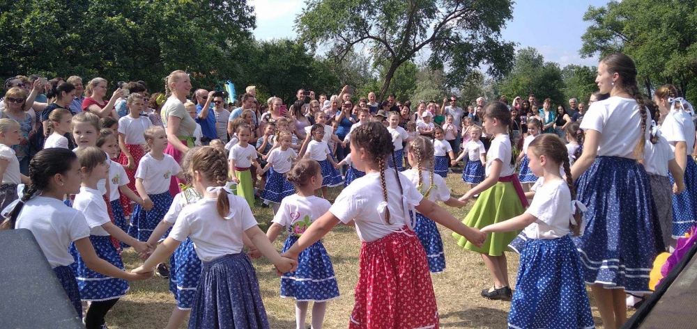 Táncoljunk együtt a főtéren!