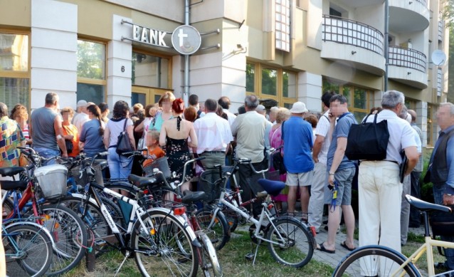 Hűtlen kezelés gyanújával nyomoz az NNI