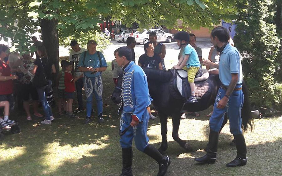 Regruta oskola – hagyományápolás és verseny (galéria)