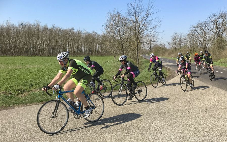 Sokan pedáloztak vasárnap