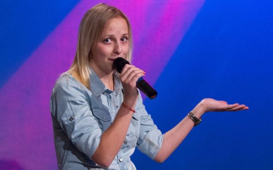 (►) Polyhos Szandi a legjobb 9 énekes közt