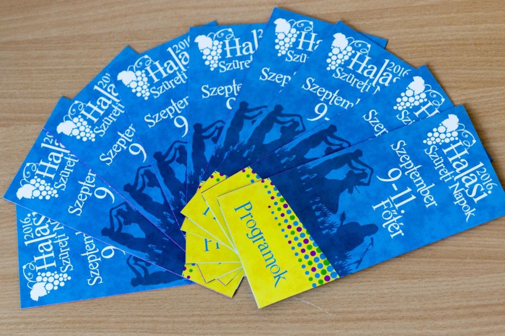 Megjelentek a szüreti szórólapok