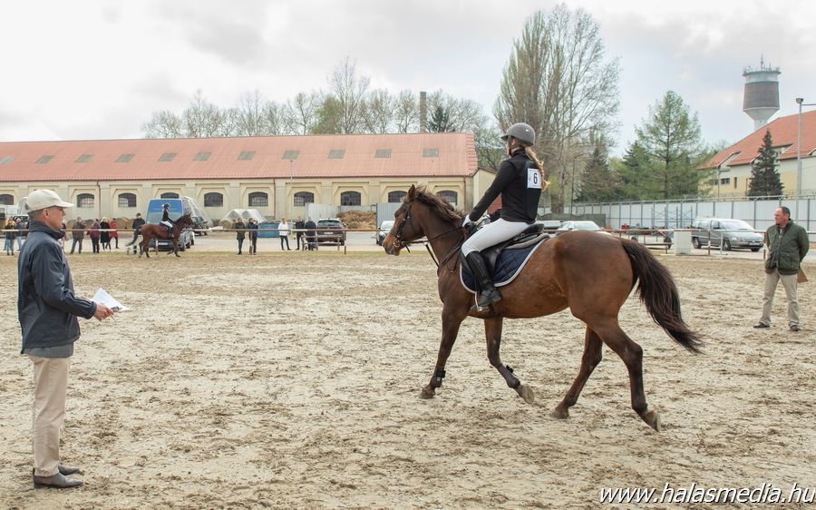 Rajtengedély vizsga nyitotta a szezont