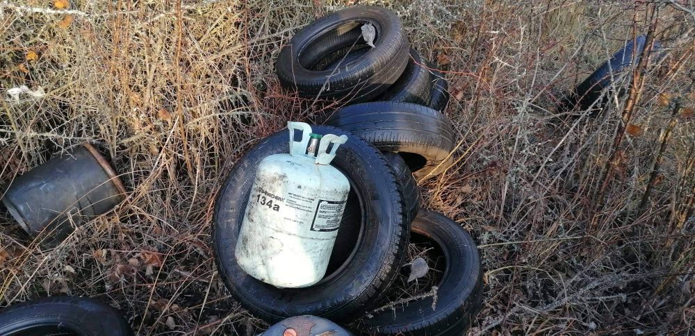 Szeméthalom csúfítja a természetvédelmi területet