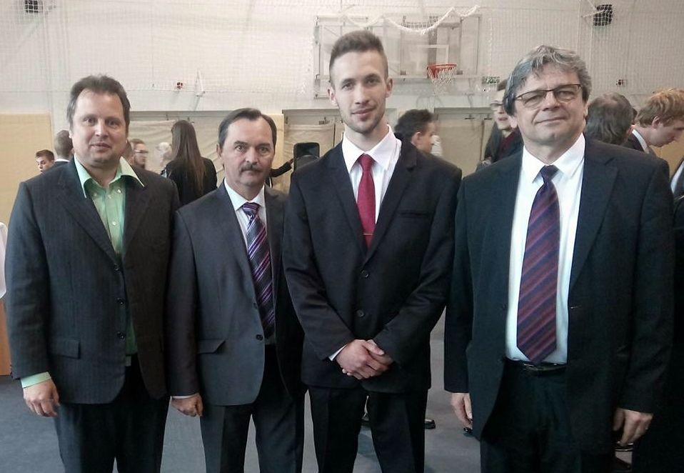 Az ország harmadik legjobbja