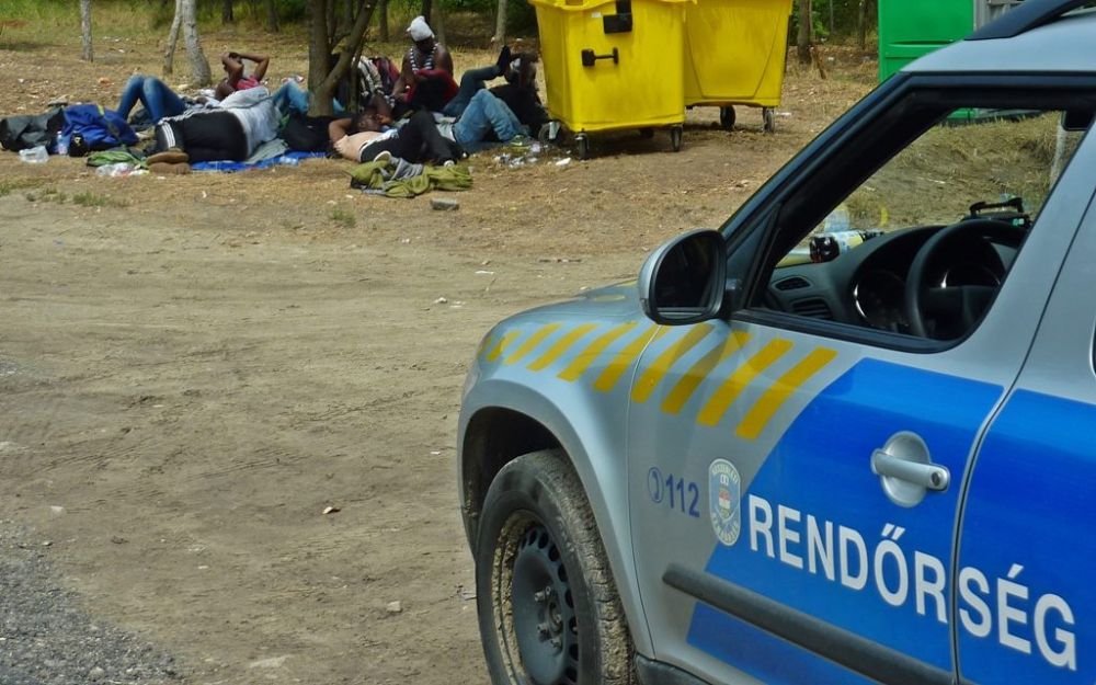 Rokonok az elfogott halasi embercsempészek