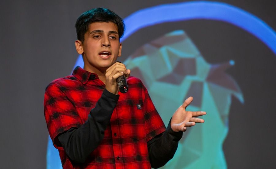 (►) Ricardot a top9-be válogatta a zsűri