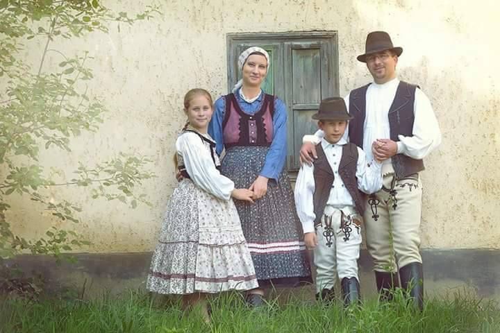 Élőzenés folkutazás