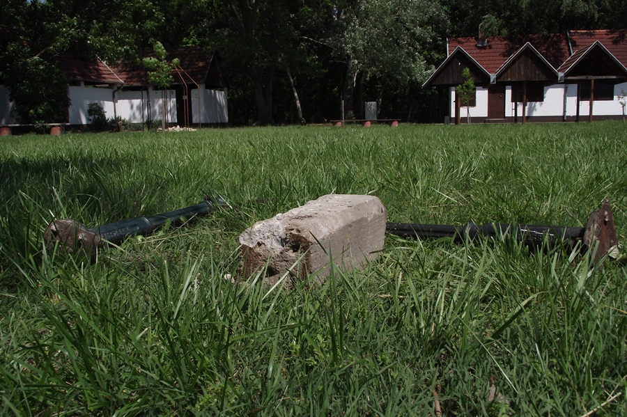 Ki az a barom, aki rongál Sóstón?