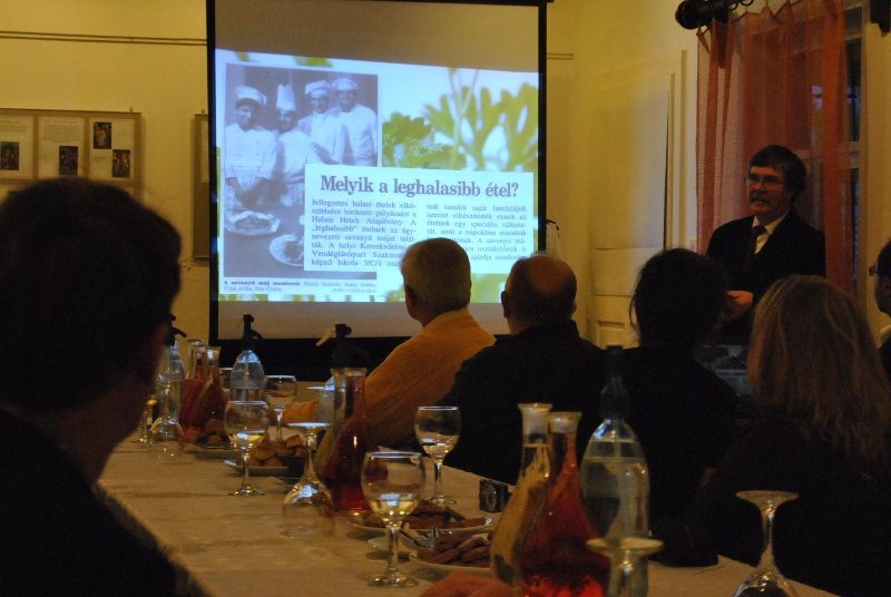 Édes-Savanyú Máj Est