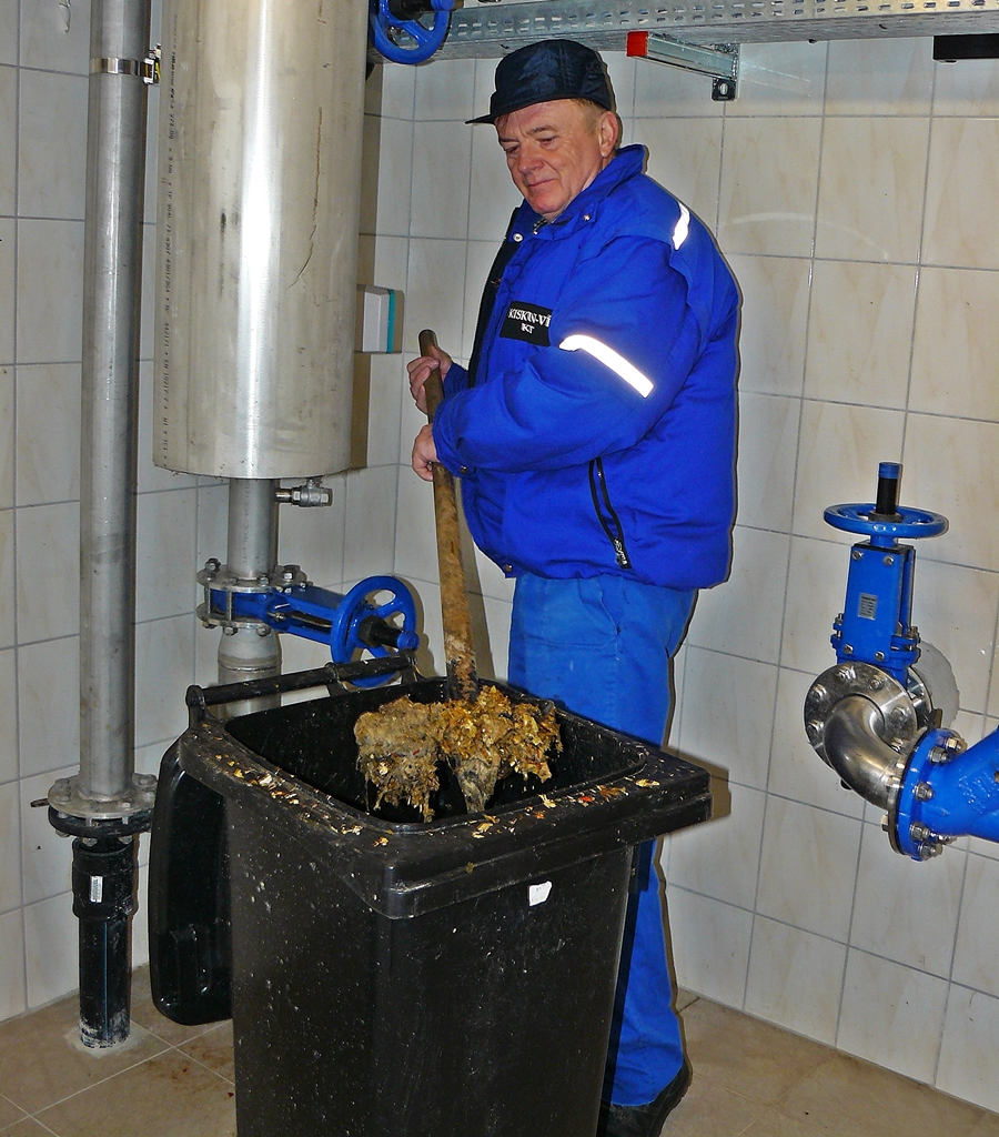 Évente milliós károkat okoznak a törlőkendők, rongyok