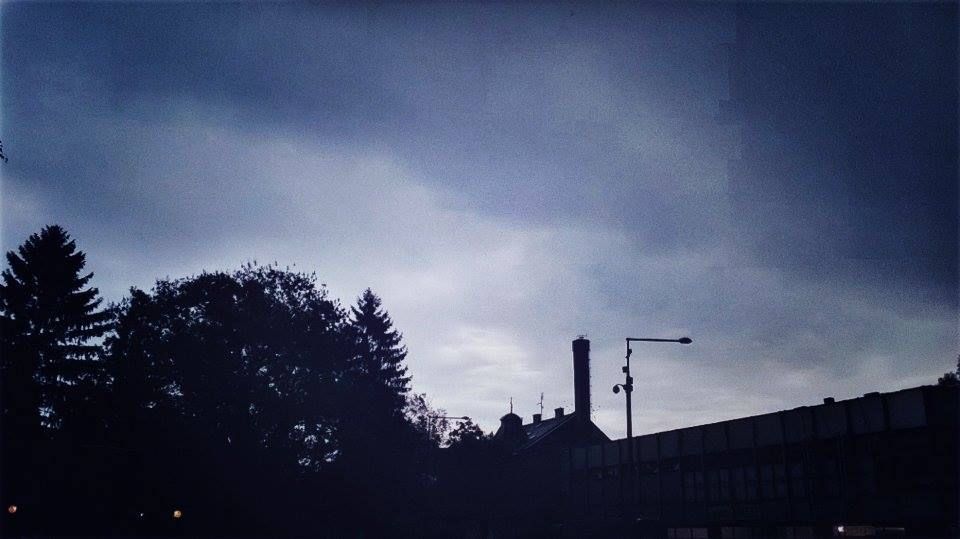 Éjszakai sötétségbe borult Halas (videó)