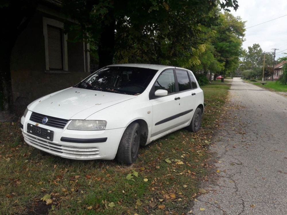 Péntek a határidő – elszállítják a Fiatot