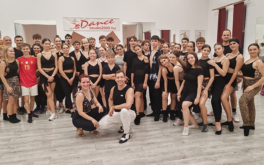 (►) Tánc a hőséggel, stúdiós felkészülés a szezonra