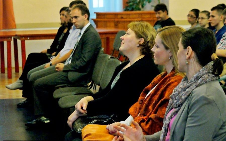 (►) Szorosabb együttműködés a cél