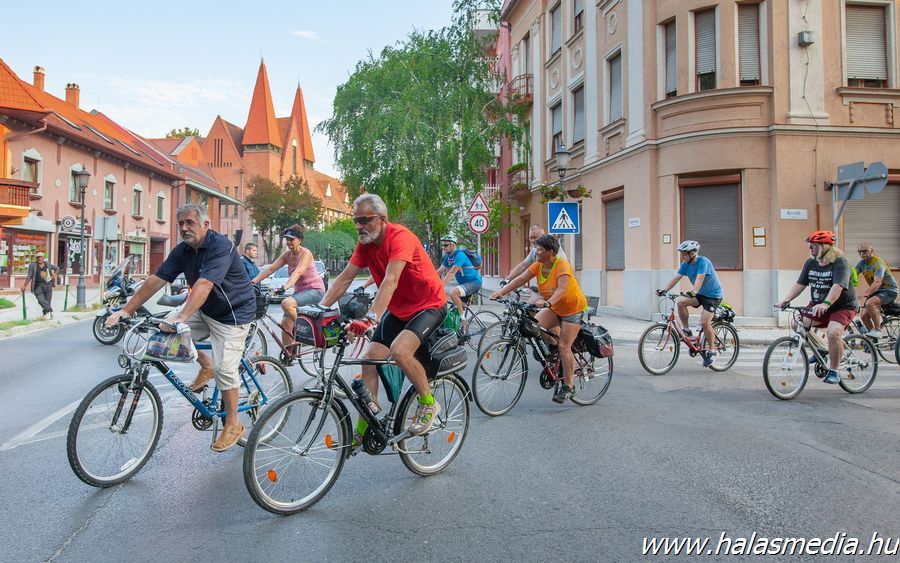 Szívünk Szabadkára hajtott