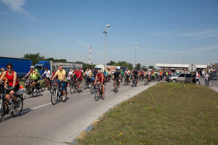 Sok-sok fotó a tekerésről