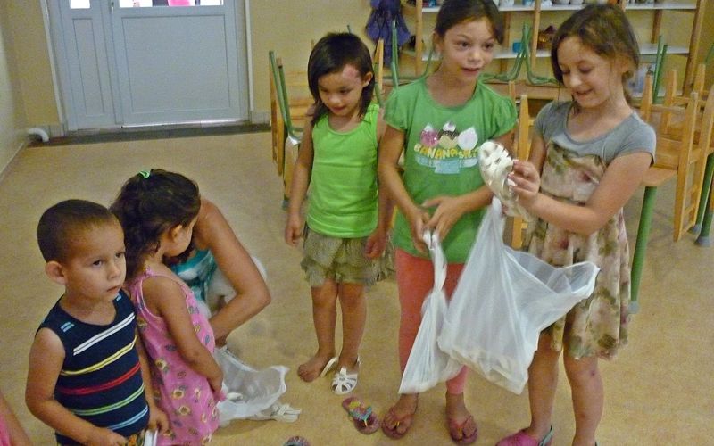 Kétszáz pár szandi