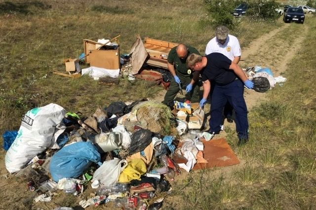 Szemetelt, lebukott, megbüntetik (galéria)