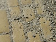 Elhalasztott aszfaltozás