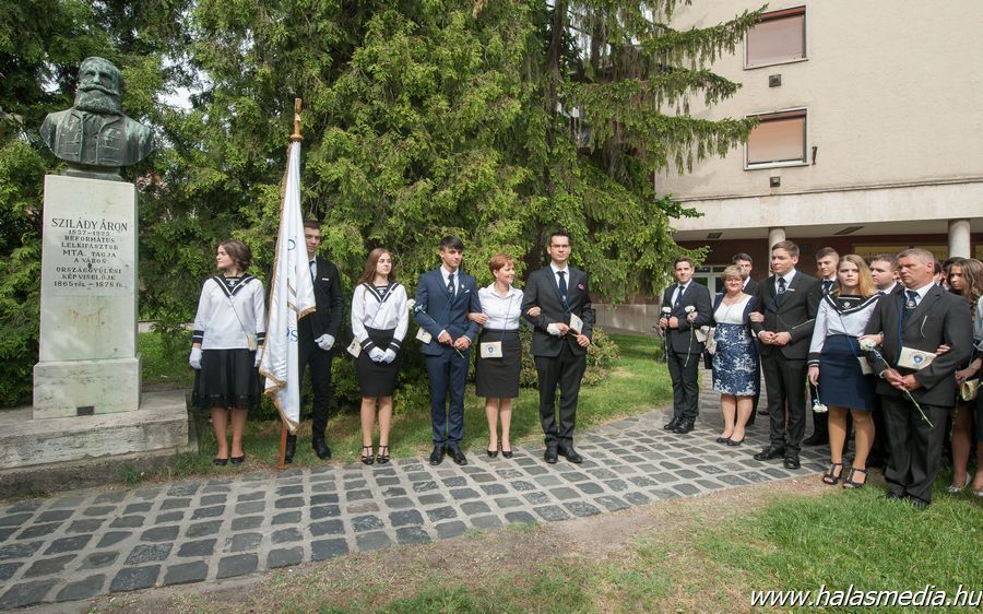 (►)Elballagtak a sziládys végzősök (galéria)
