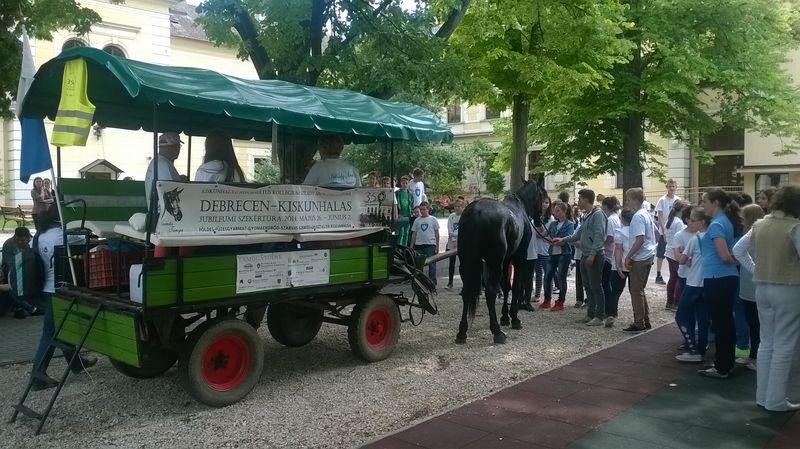 Megérkezett a Szilády szekere Debrecenből