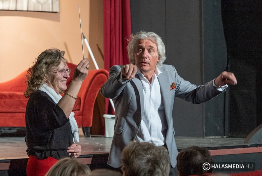 Interaktív színházélmény