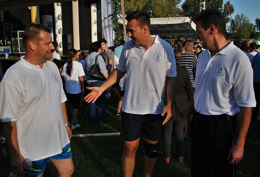 Beszéd helyett példát kell mutatni